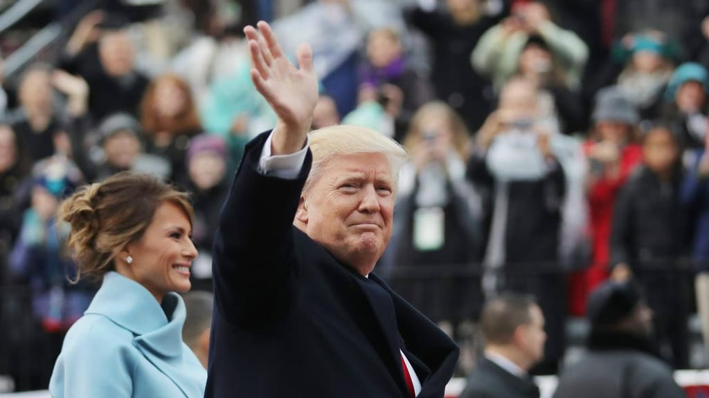 Donald Trump toma posse